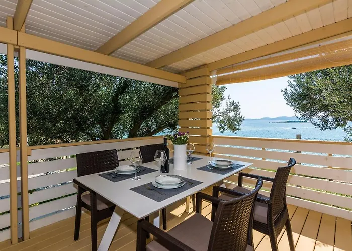 Mobile Pecten 01 Сasa de vacaciones Pakoštane
