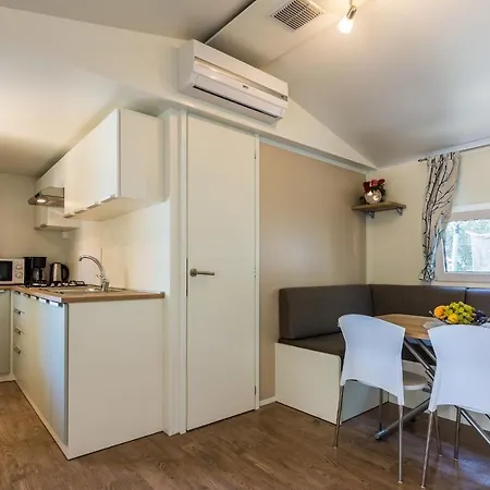 Mobile Pecten 01 Holiday home *